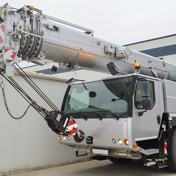 Crane rental 1